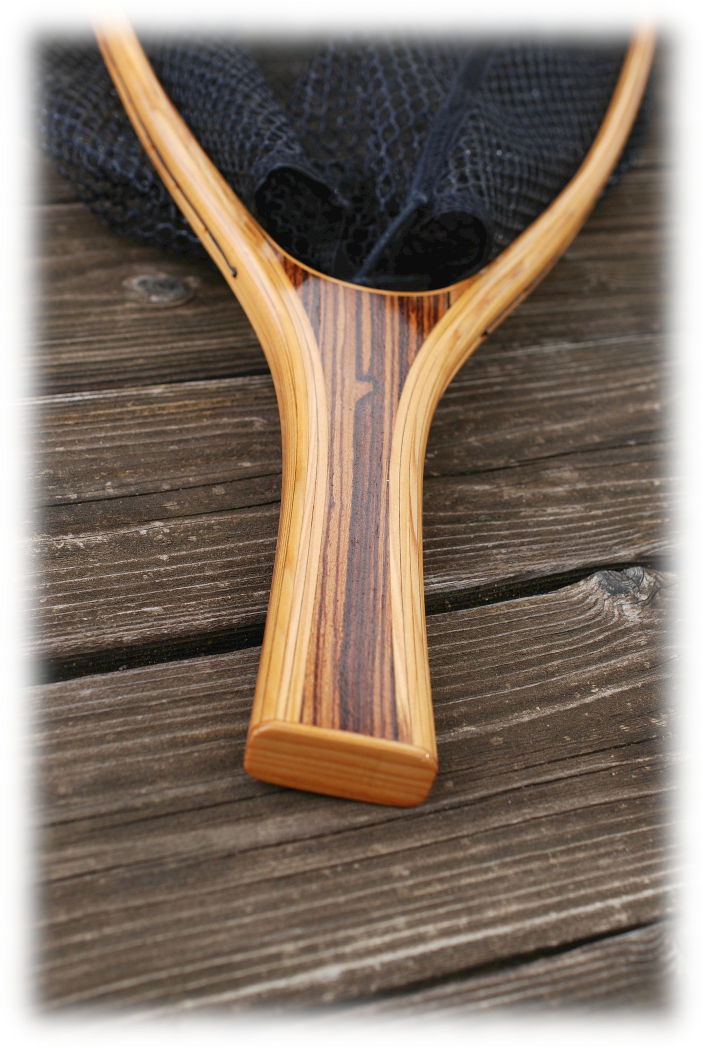 handgefertigter Holzkescher Zebrano
